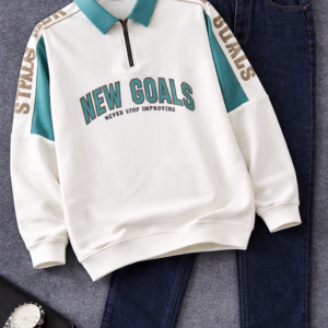 Versatile Athletic Sweatshirt & Denim Combo – Modern Casual Style Essentials